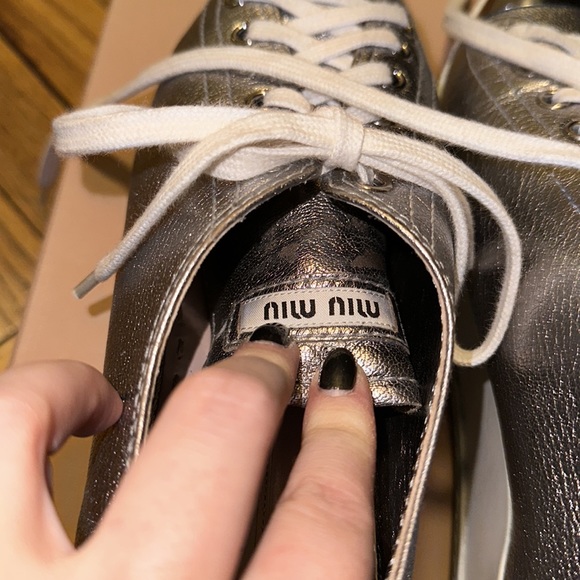 MIU MIU Silver Pointed Platform Sneakers - Picture 9 of 15